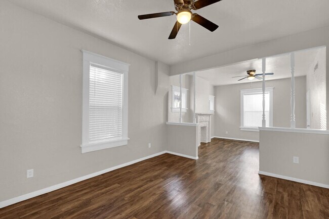 Photo - 408 Nino Aguilera St