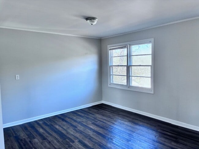 Photo - 70 Lakeside Dr