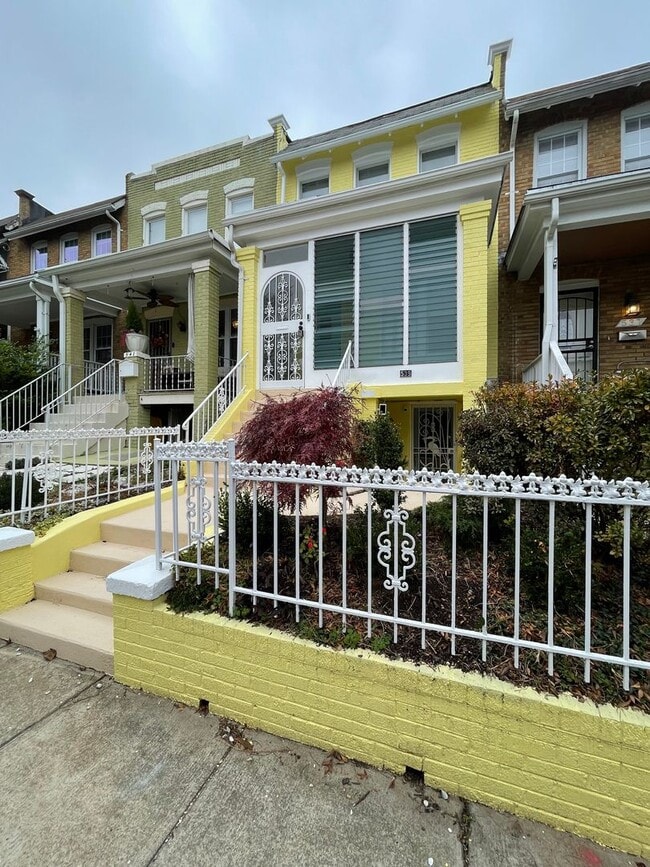 Photo - Charming 1928 Row Home for Rent with Modern Amenities — 2 Bedroom 2 Full Bath w/ 2 Half Baths, 2 ...