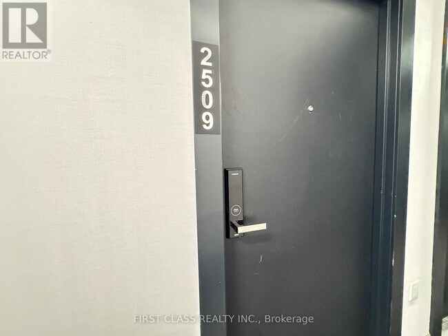 Photo - 77 Shuter St Unit 2509