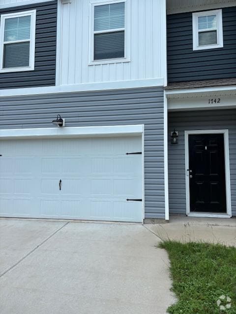 Building Photo - 1742 Snead Dr Rental
