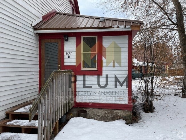 Building Photo - 807 Bulwer St Unit B Rental