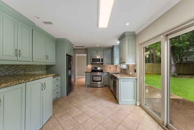 Photo - 27 W Stony Bridge Ct