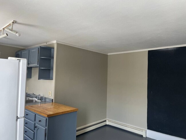 Photo - South Main Street Bethel (102) Unit 3