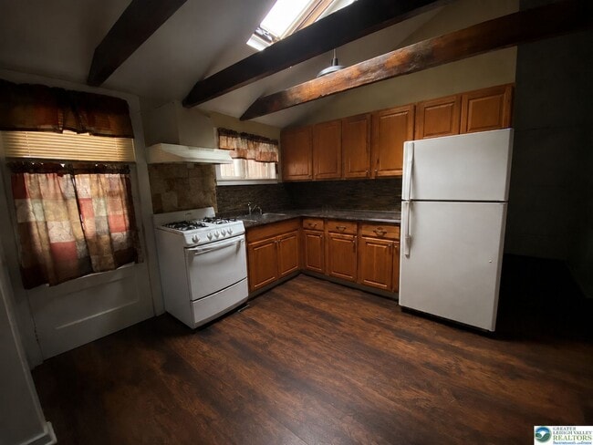 Photo - 937 W Turner St