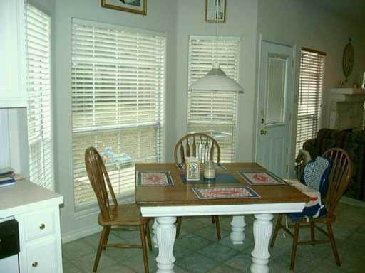 Photo - 1102 W Park St