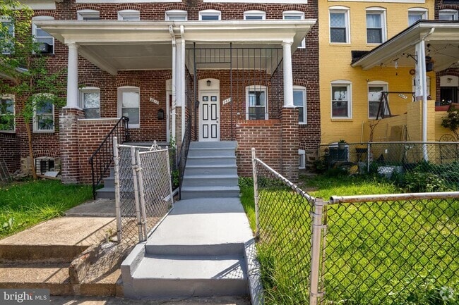 Building Photo - 2615 Lauretta Ave Rental