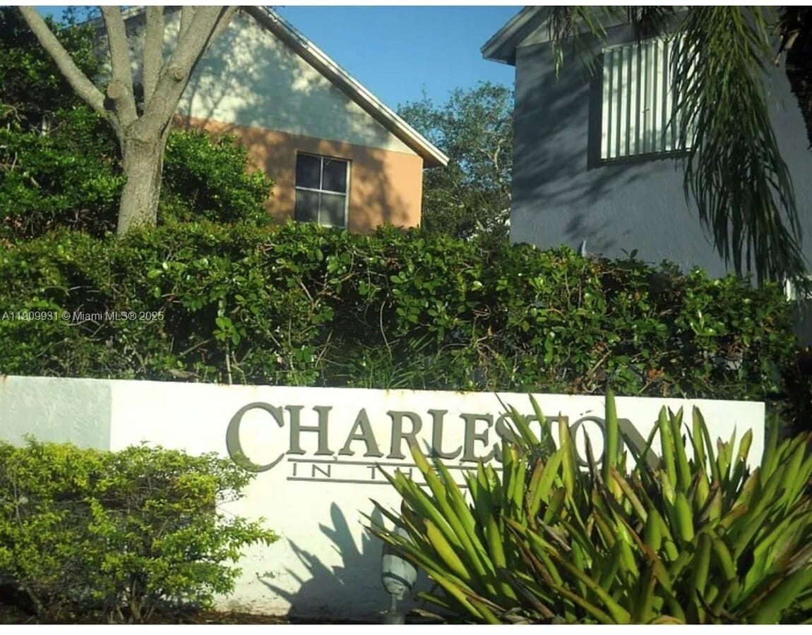 Photo - 460 NW 102nd Terrace