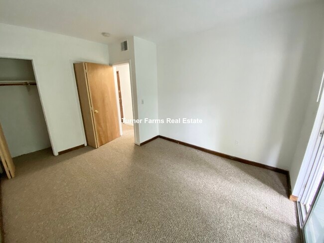 Photo - 87 Sheridan St Unit 4