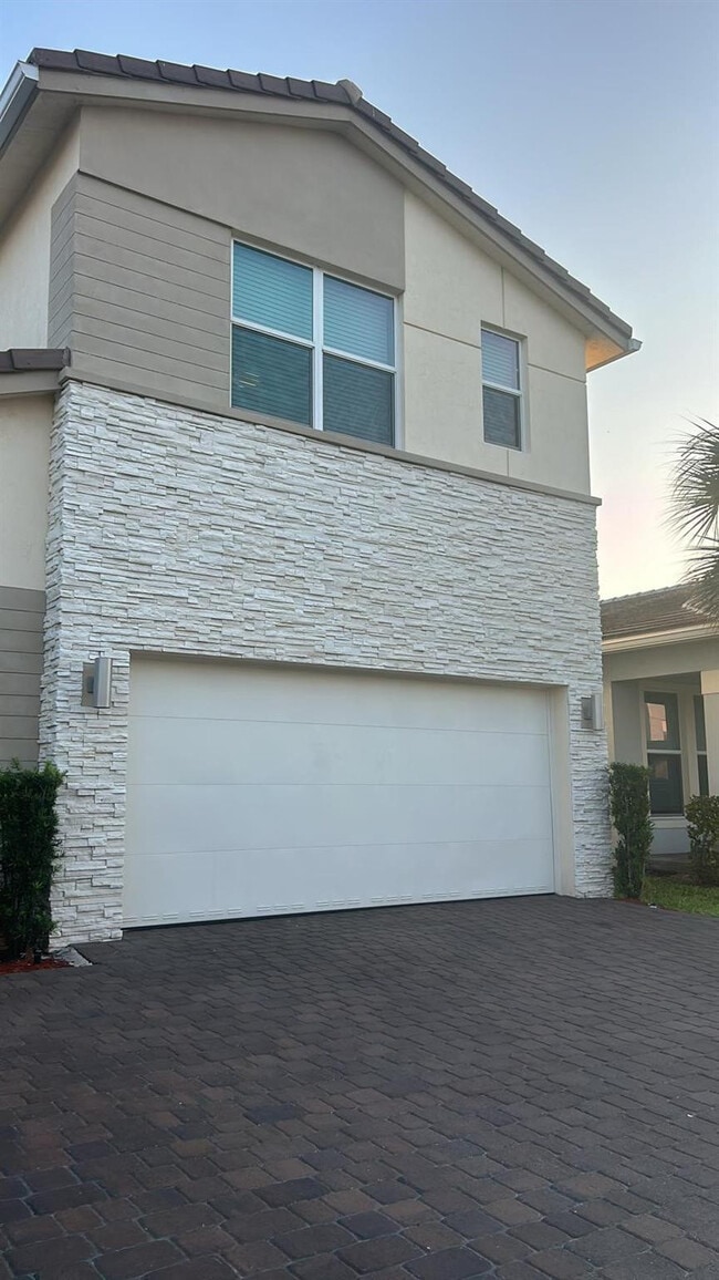 Photo - 4161 Marina Way