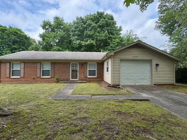 Building Photo - Charming 3 BR 1.5BA Brick & Vinyl Ranch Rental