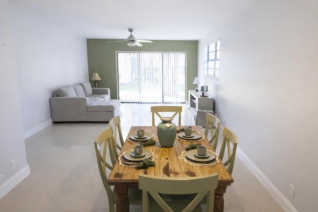 Photo - 11596 NW 45th St