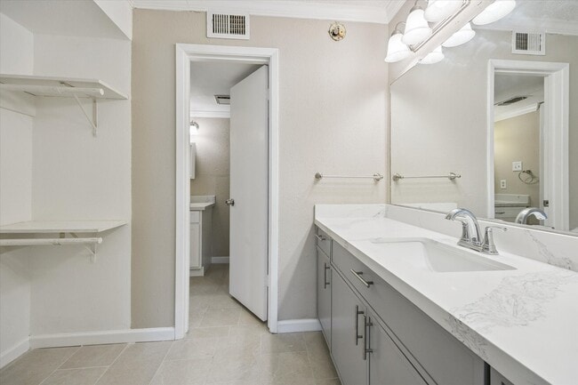 Photo - 11957 Bob White Dr Unit 863