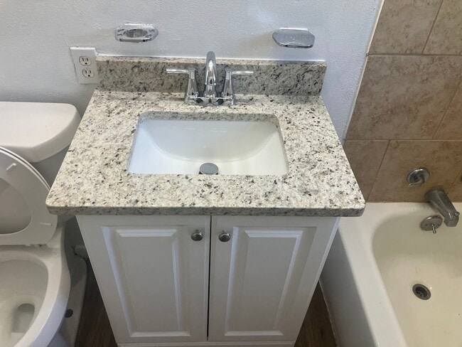 Photo - 1301 Ric Williamson Memorial Hwy Unit 206