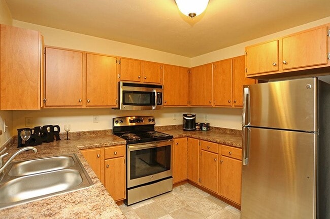 Building Photo - NATUREVIEW ESTATES Rental