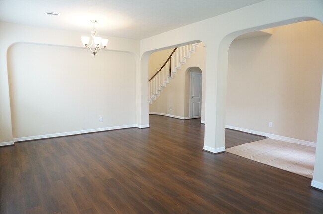 Photo - 3319 Hawkins Glen Ln