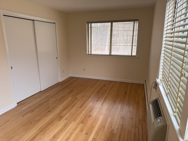 Primary Bedroom - 127 New Britain Ave