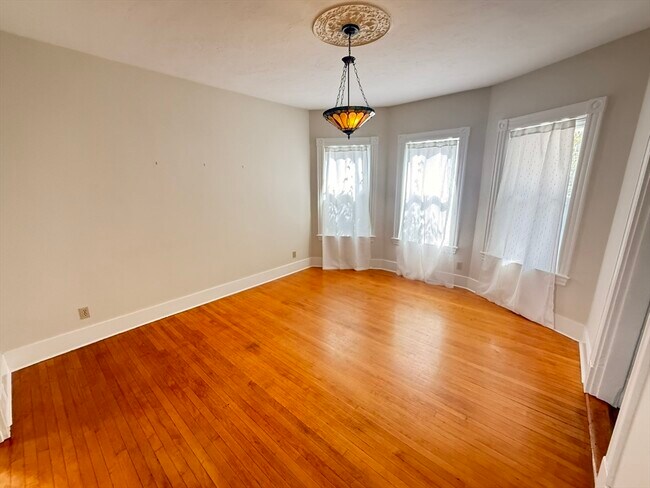 Photo - 15 Orchard St