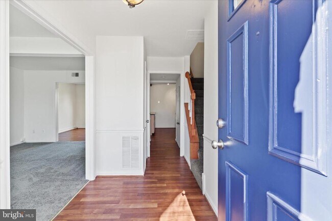 Photo - 1041 Brixton Ct