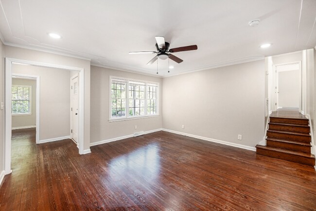Photo - 2243 Guerry Ave Unidad A