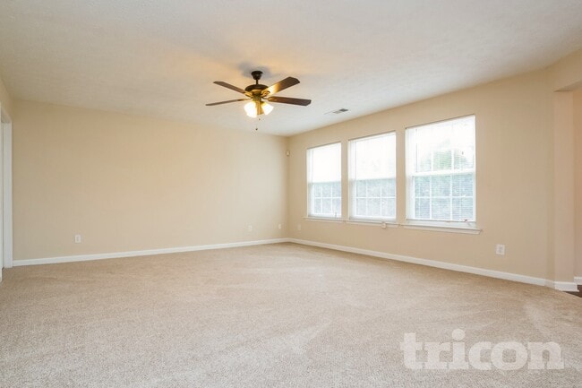 Photo - 1765 Campbell Ives Dr SE