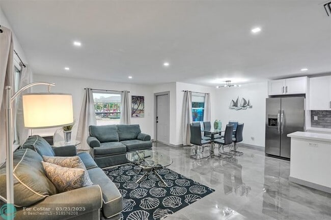 Photo - 909 SW 16th St Apartment