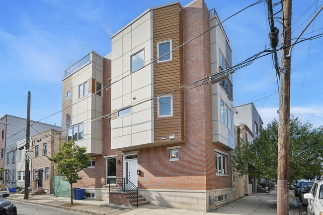 Photo - 1214 S 17th St Townhome