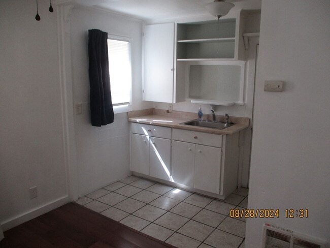 Photo - MARQ1 Unit #A