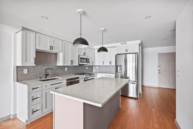 Photo - 510 Ocean Ave N Unidad 14