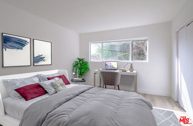 Photo - 823 S Detroit St Unidad 4