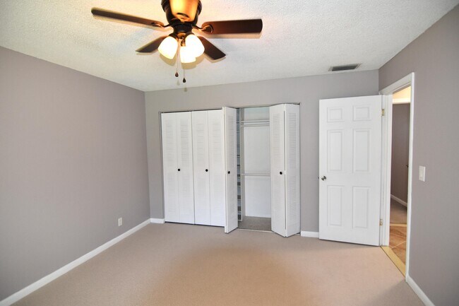 Photo - 9731 Richmond Cir