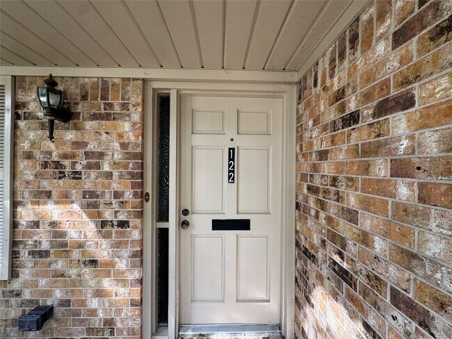 Photo - 122 Camellia St
