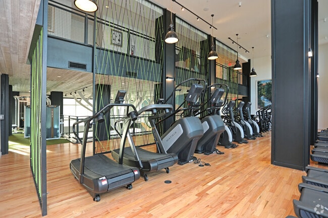 Photo - Hub Blacksburg