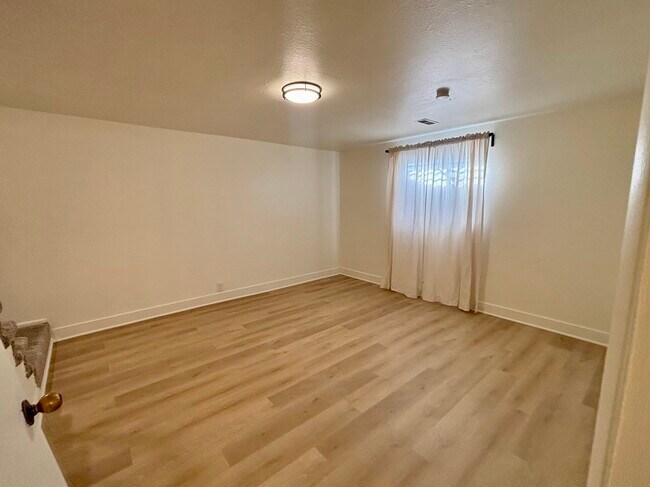Photo - Windsor Unit 2289  1
