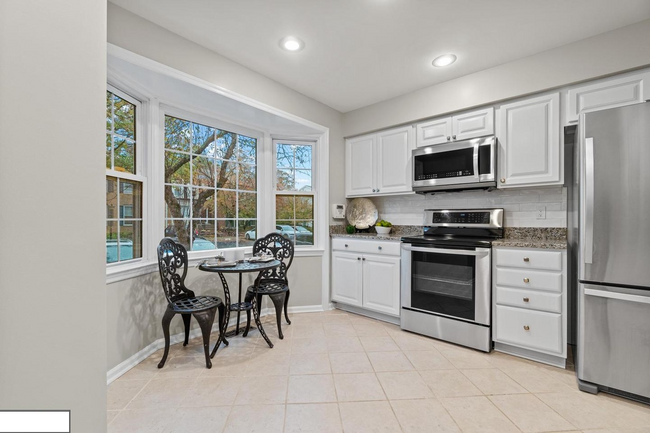 Photo - 6141 Summer Park Ln