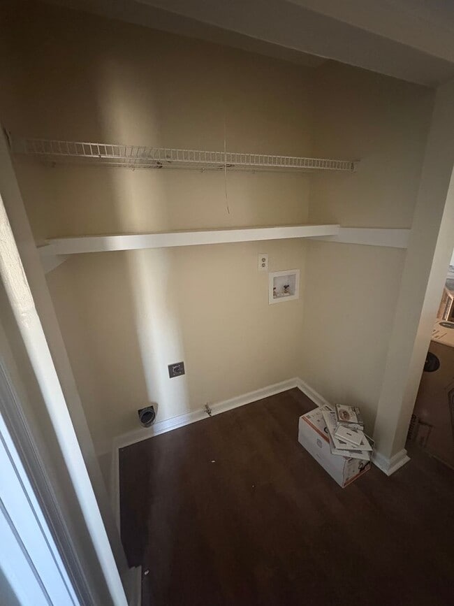 Photo - 4 bedroom home in Sherwood. Central air and heat.