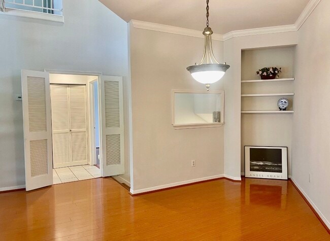Photo - 4144 Greystone Way Unidad 505