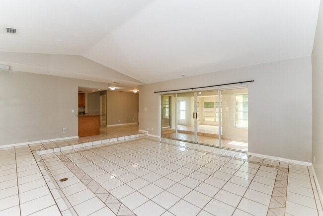 Photo - 3105 SE 8th Ave