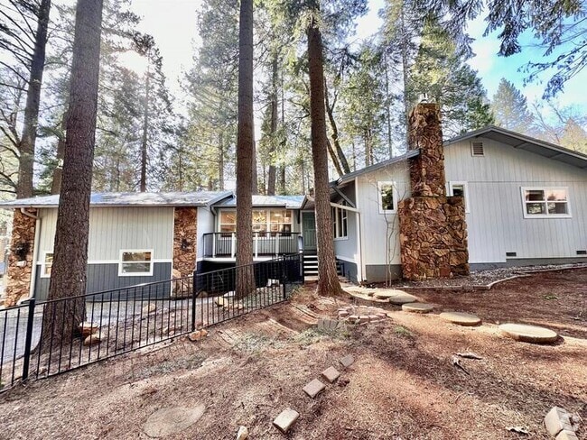 Building Photo - 13590 Red Dog Rd Rental