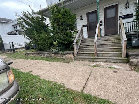 Building Photo - 126 S Lincoln Ave Rental