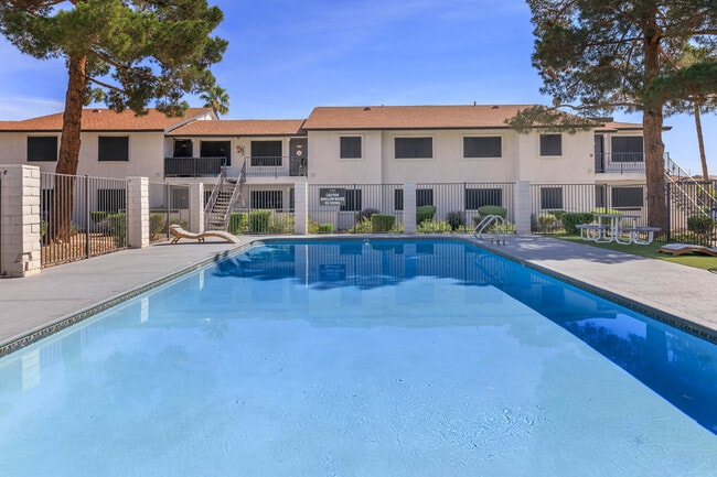 Photo - Tides at East Summerlin