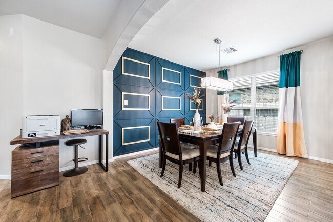 Photo - 21388 Timber Lodge Ln