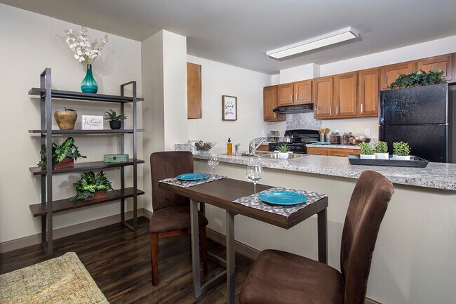 Residences at Maple Glen