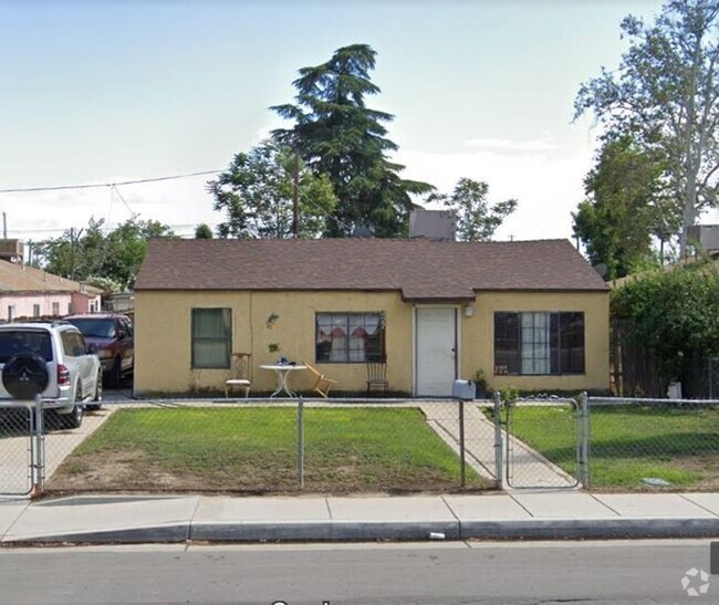 Building Photo - Coming Soon: 4 Bd 2 Ba in South Central Ba... Rental