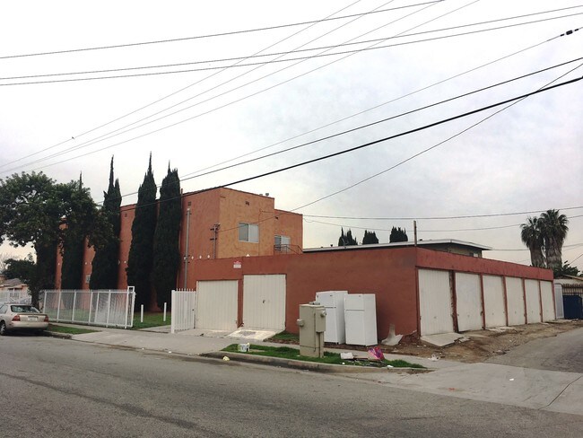 Photo - 1152 W 88th St