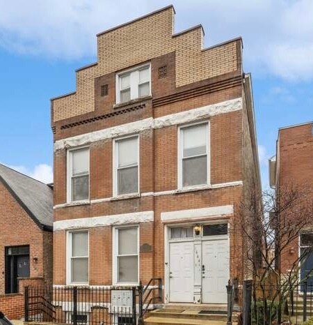 Photo - 1644 N Hermitage Ave (Chicago, IL)