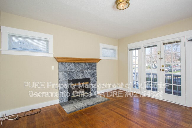 Photo - 2700 T St
