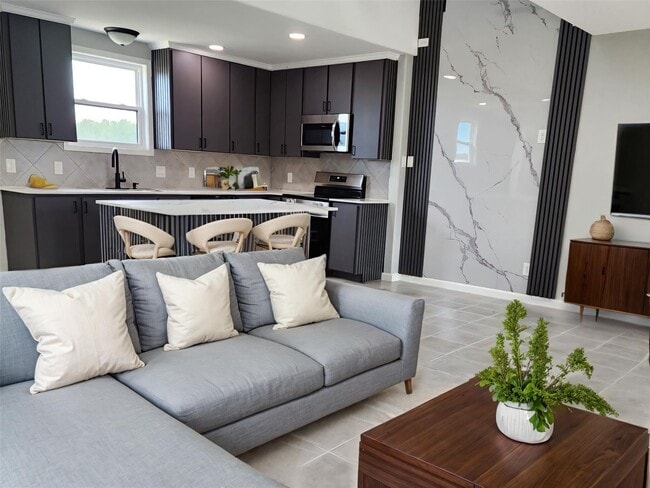 Building Photo - 386 Rd 591701