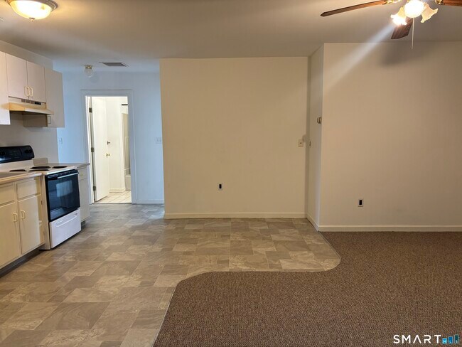 Photo - 10 Collins St Unit 10-D