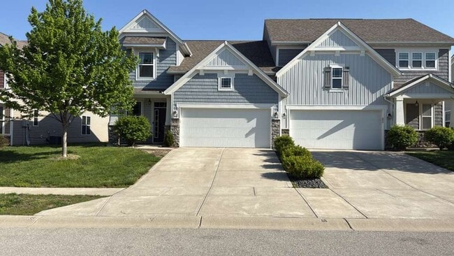 Building Photo - 6258 Colonial Dr